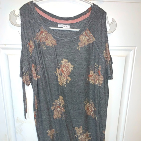 Maurices Size XS Floral Shirt - Picture 1 of 4